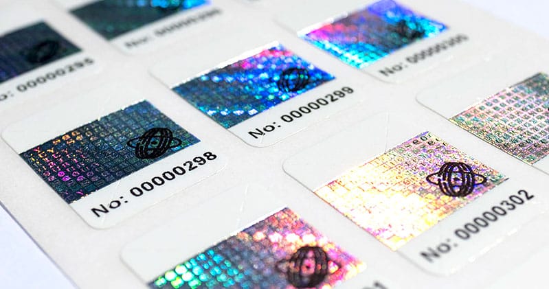 Plomby holograficzne – innowacja w ochronie Twojej marki i produktu